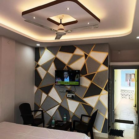 Hotel Grand View بوري المظهر الخارجي الصورة