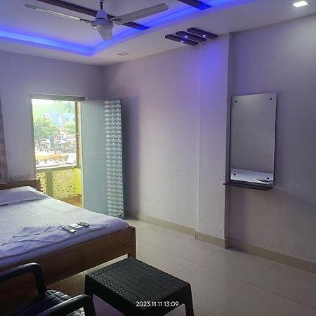 Hotel Grand View بوري المظهر الخارجي الصورة