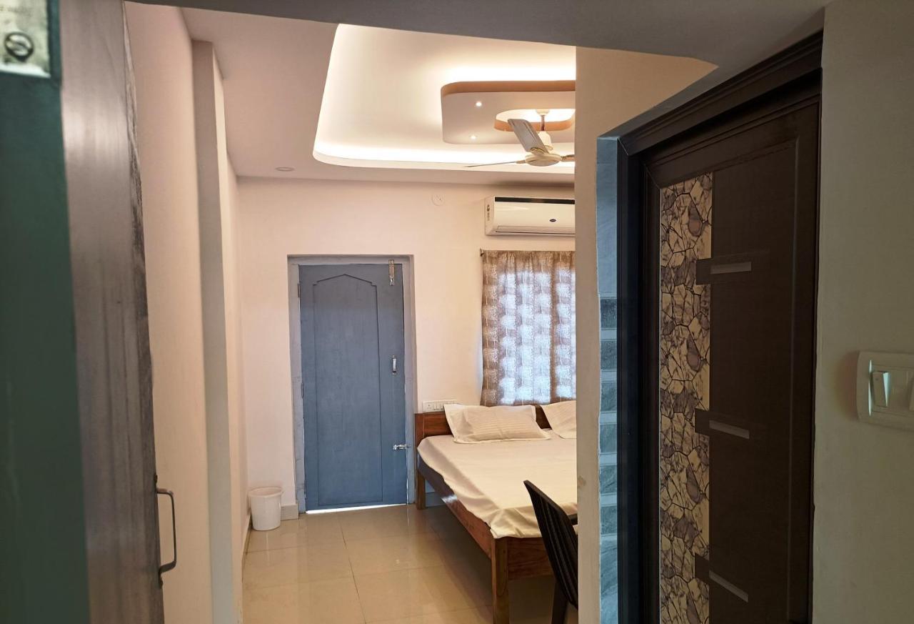 Hotel Grand View بوري المظهر الخارجي الصورة