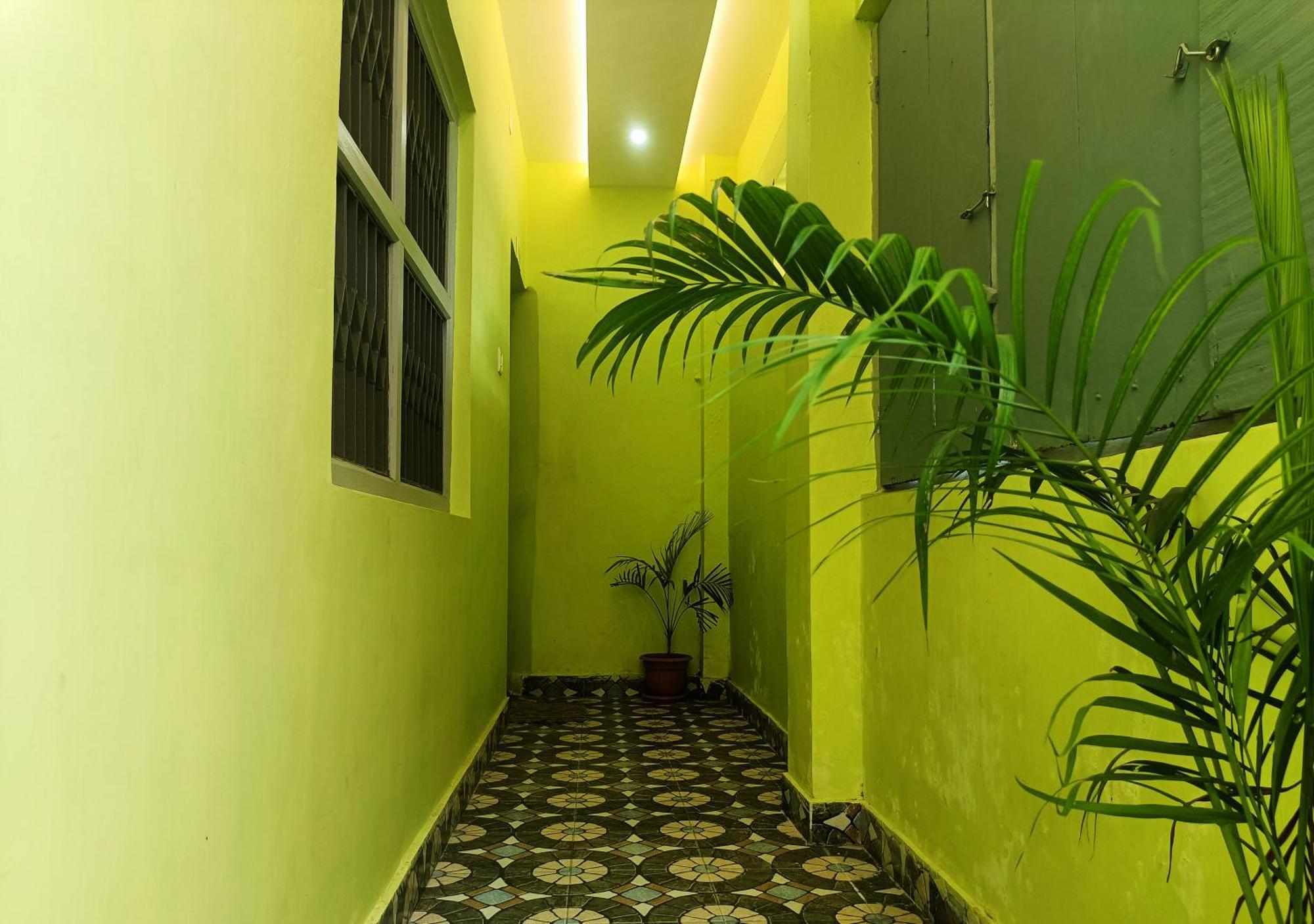 Hotel Grand View بوري المظهر الخارجي الصورة