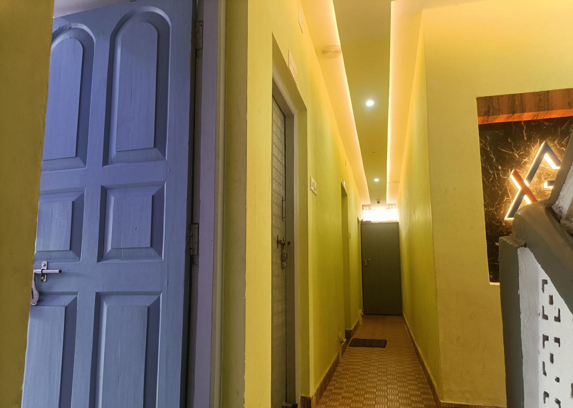 Hotel Grand View بوري المظهر الخارجي الصورة