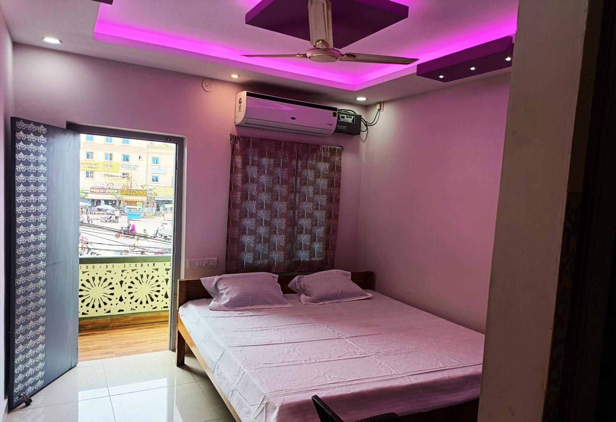 Hotel Grand View بوري المظهر الخارجي الصورة