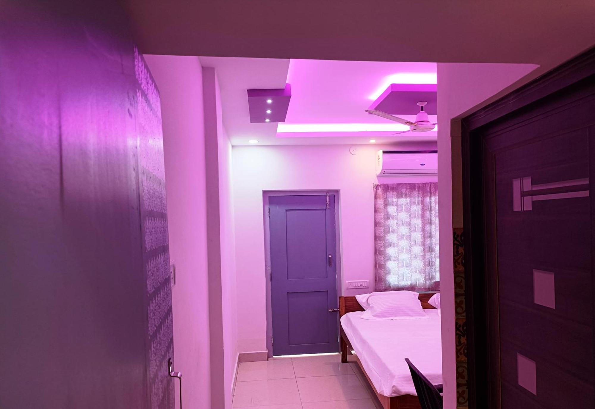 Hotel Grand View بوري المظهر الخارجي الصورة