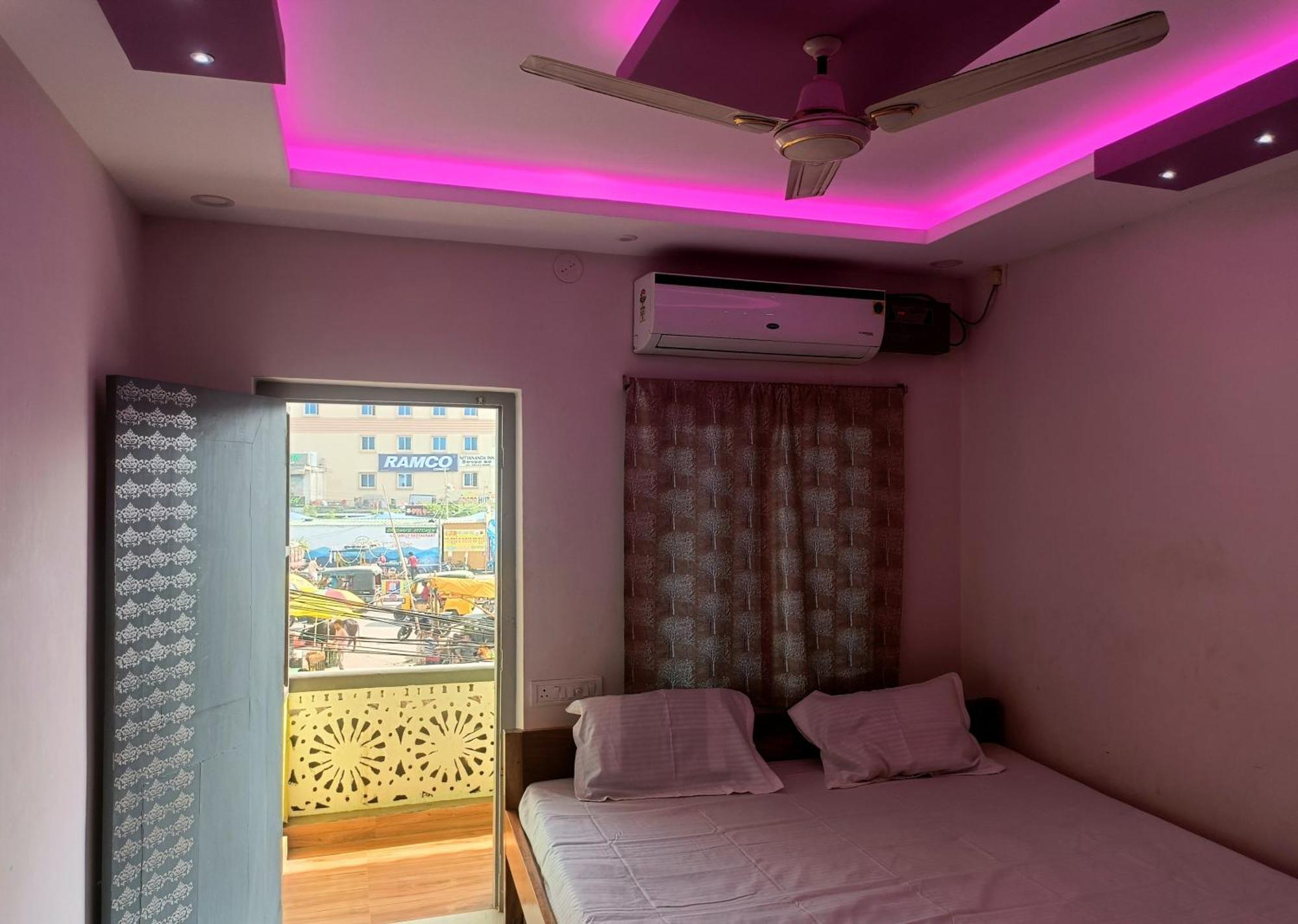 Hotel Grand View بوري المظهر الخارجي الصورة