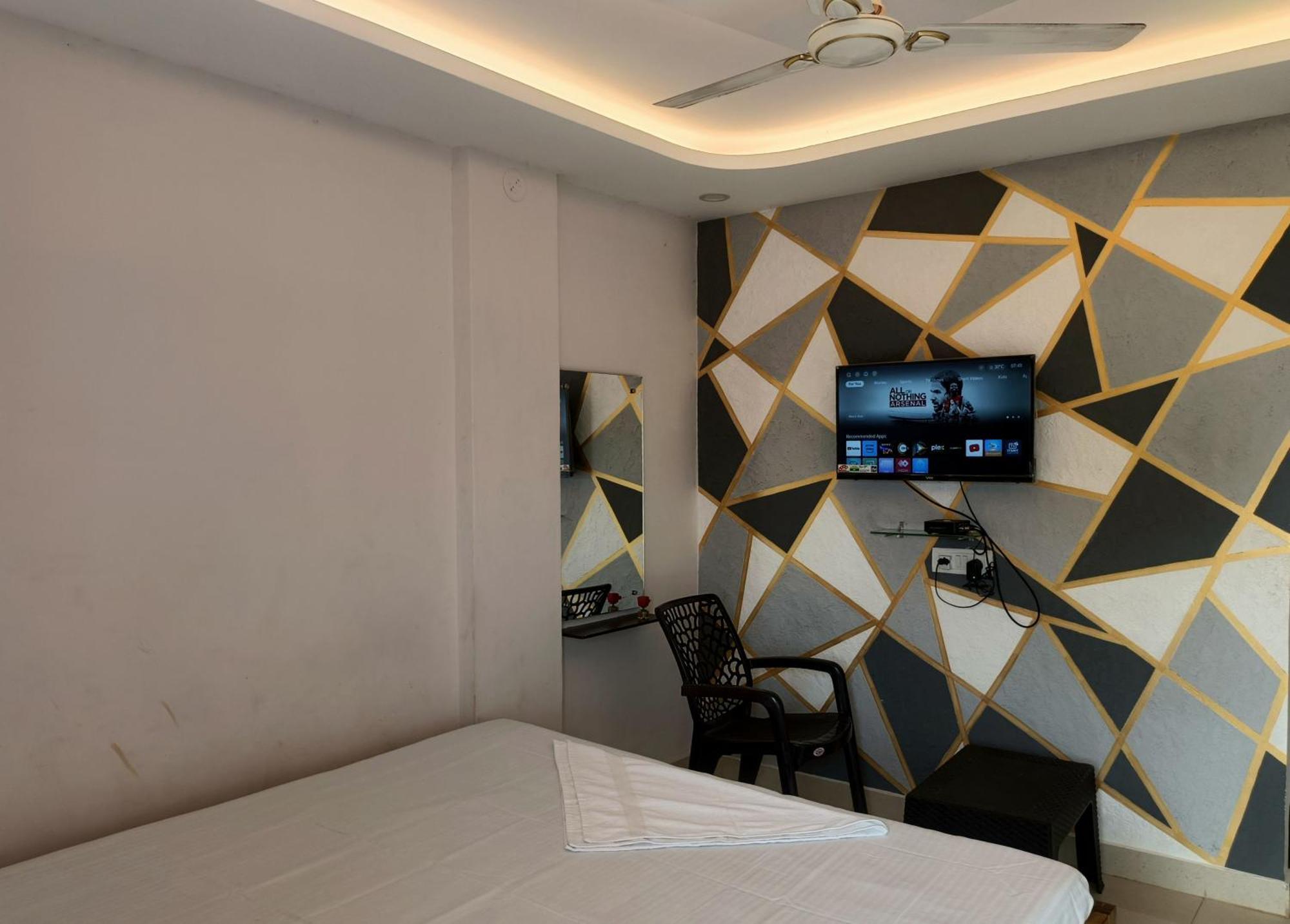 Hotel Grand View بوري المظهر الخارجي الصورة